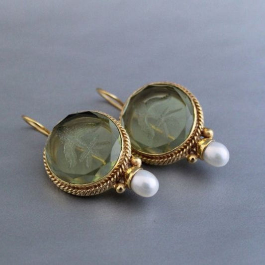 Chloe - Round Earrings