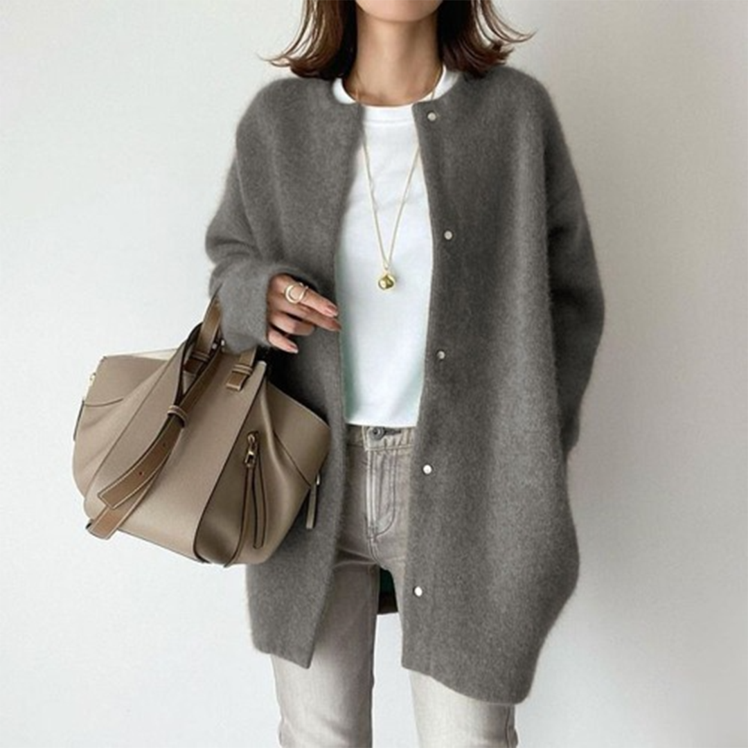 Chloé™ - Elegant Cashmere Cardigan